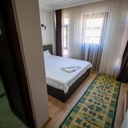 Altun Life Hotel